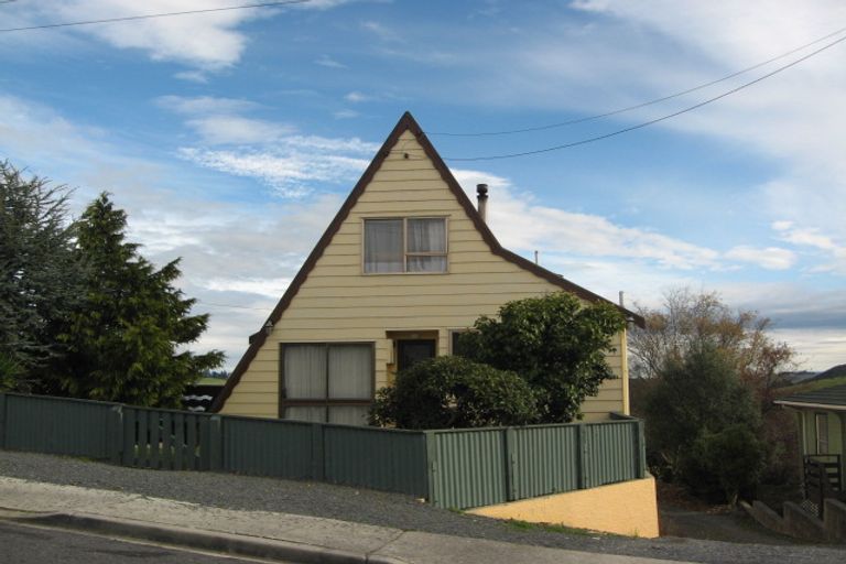 Photo of property in 27 Pakefield Street, Balclutha, 9230