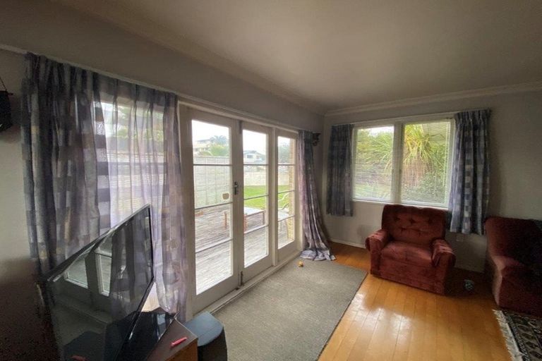 Photo of property in 26 Maranui Street, Mount Maunganui, 3116