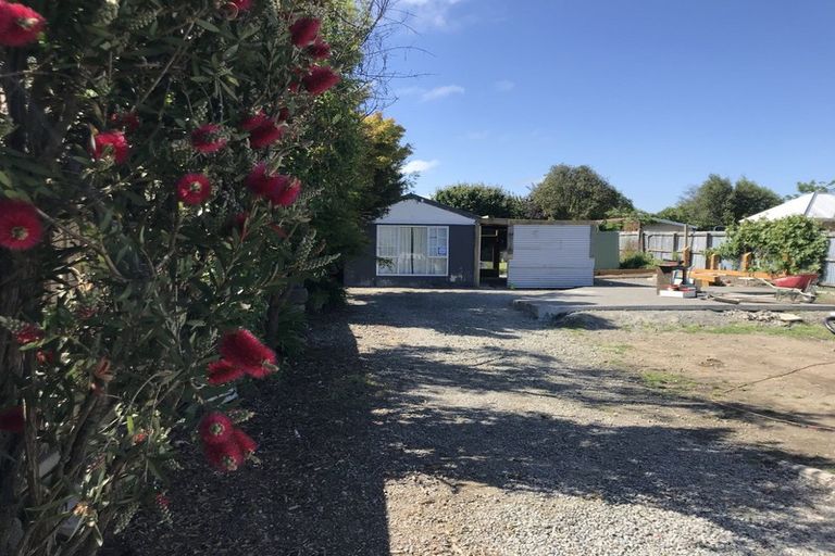 Photo of property in 10 Woodend Road, Woodend, 7610