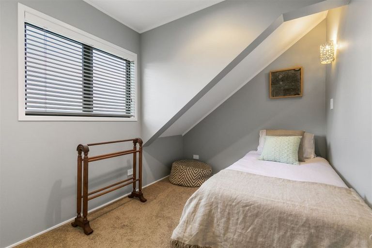 Photo of property in 49a Cockle Bay Road, Cockle Bay, Auckland, 2014