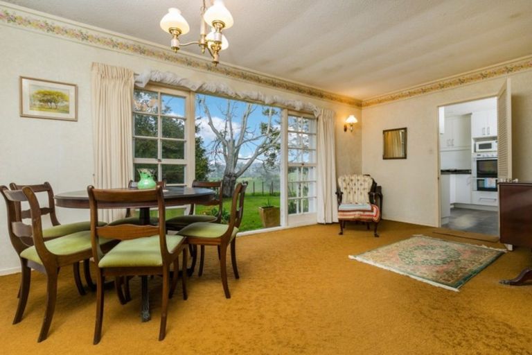 Photo of property in 68 Henwood Road, Taupaki, Henderson, 0782