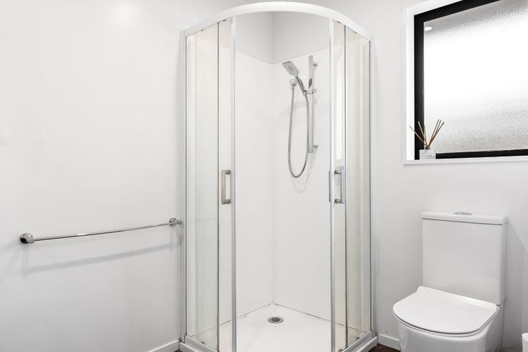 Photo of property in 3 Crossley Avenue, Woodend, 7610