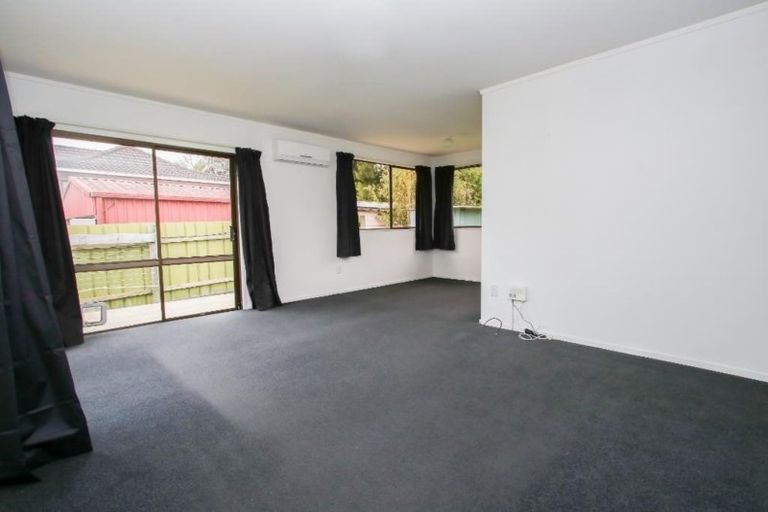 Photo of property in 19 Matipo Crescent, Pukete, Hamilton, 3200