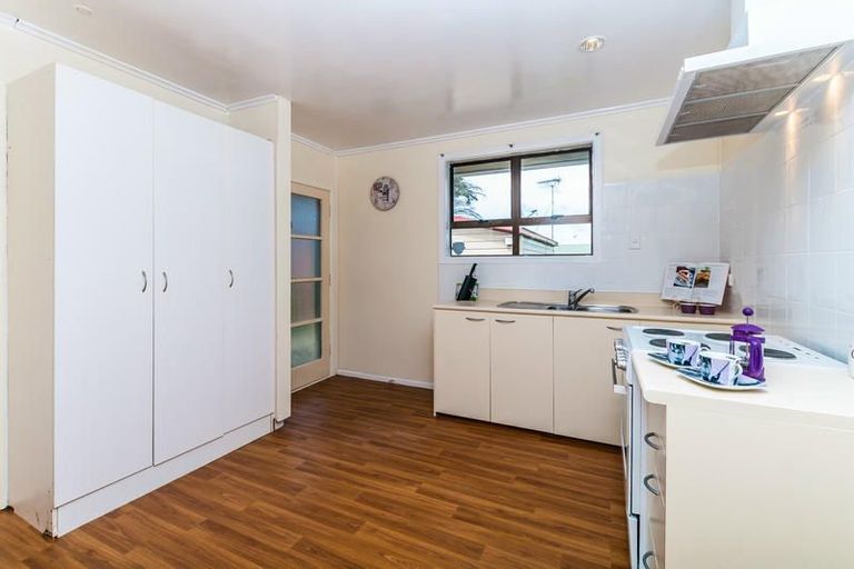 Photo of property in 310 Rangatira Road, Beach Haven, Auckland, 0626