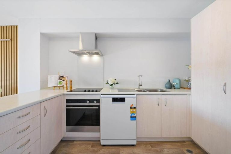 Photo of property in 27 Haroto Street, Manukau, Auckland, 2104