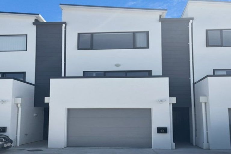 Photo of property in 53 Tima Lane, Mangere Bridge, Auckland, 2022