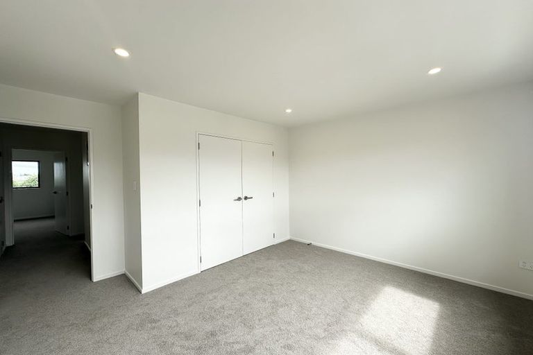 Photo of property in 137 Grove Road, Papakura, 2110