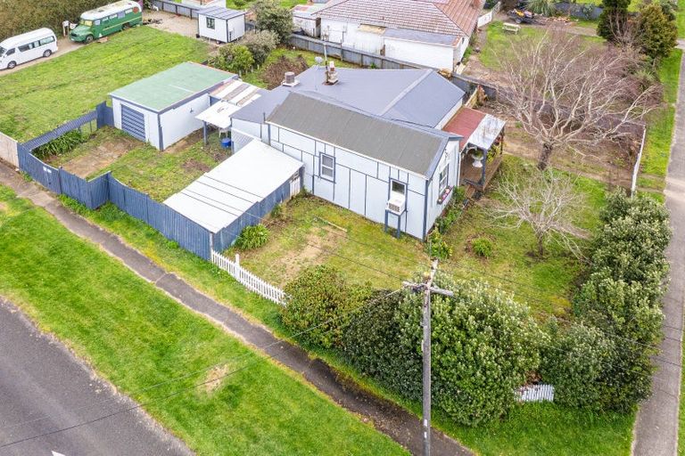 Photo of property in 17 Gloag Street, Waverley, 4510