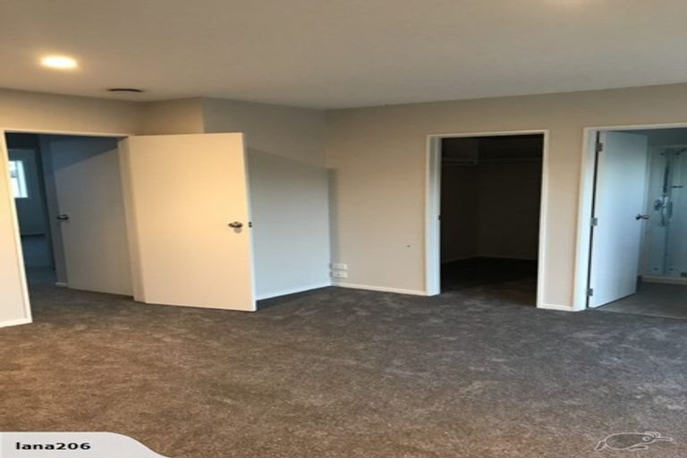 Photo of property in 6/14 Fields Parade, Oteha, Auckland, 0632