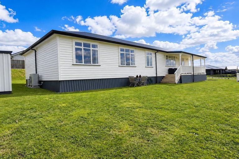 Photo of property in 21 Bragato Way, Te Kauwhata, 3710