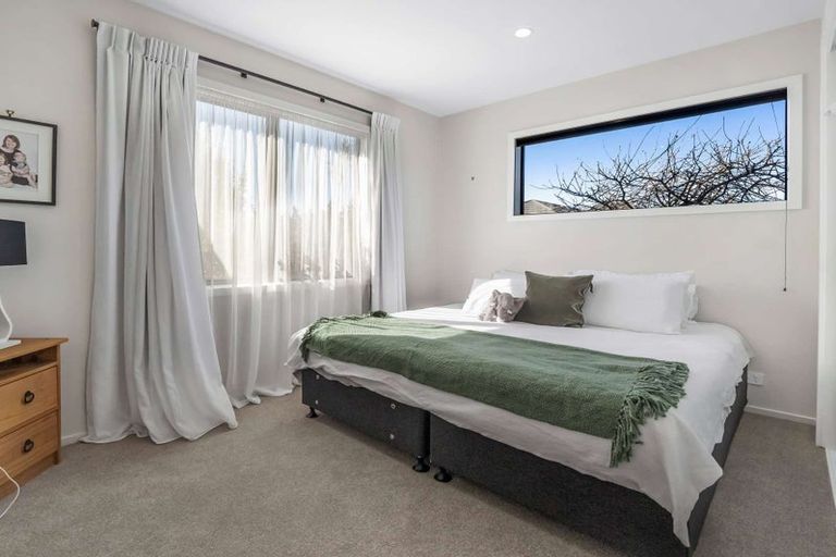 Photo of property in 10 Koreke Lane, Halswell, Christchurch, 8025