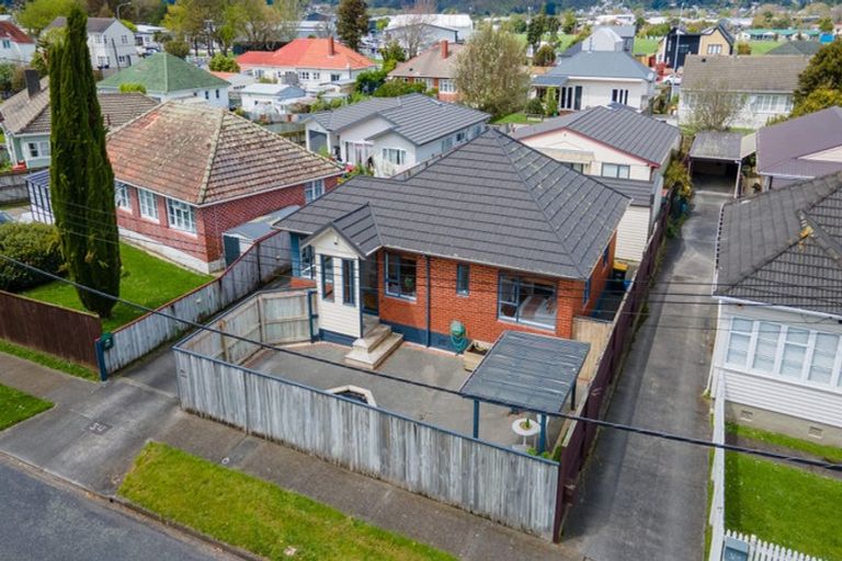 Photo of property in 54 Athlone Crescent, Avalon, Lower Hutt, 5011