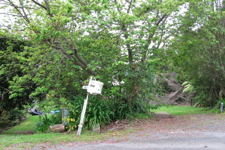 Photo of property in 3 Patricia Place, Hahei, Whitianga, 3591