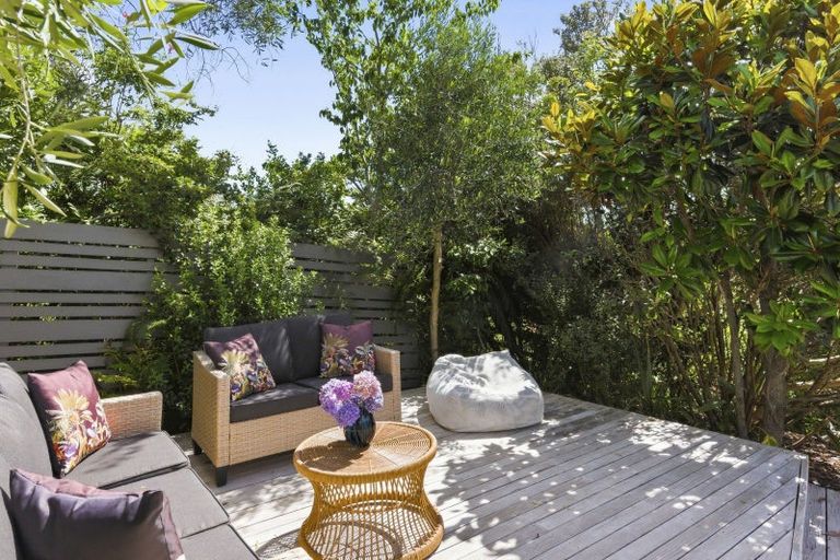 Photo of property in 7 Whyte Street, Paraparaumu Beach, Paraparaumu, 5032