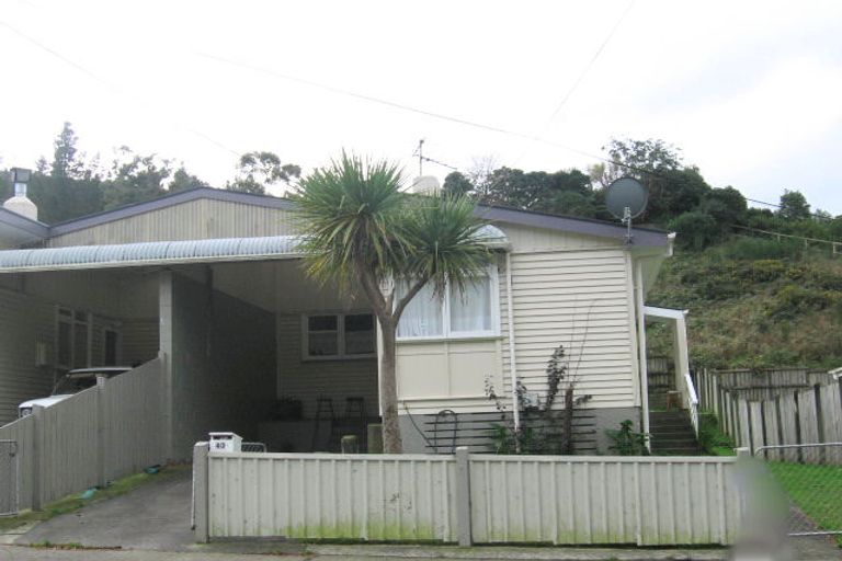 Photo of property in 40-42 Hanson Grove, Stokes Valley, Lower Hutt, 5019