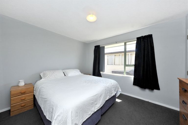 Photo of property in 2/54 Amyes Road, Hornby, Christchurch, 8042
