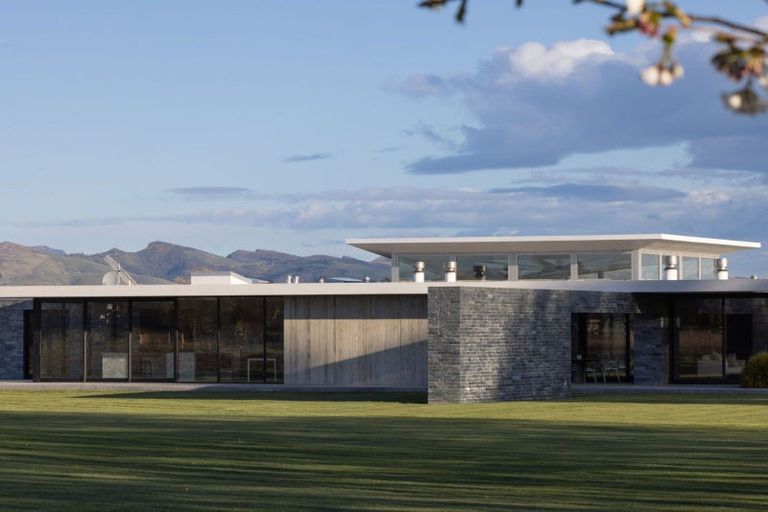 Photo of property in 400 Pound Road, Yaldhurst, Christchurch, 7676