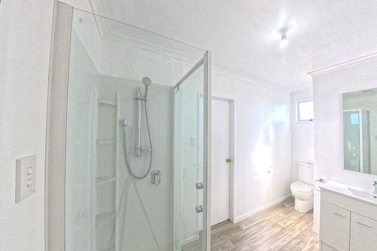 Photo of property in 1 Dresdan Court, Hokowhitu, Palmerston North, 4410