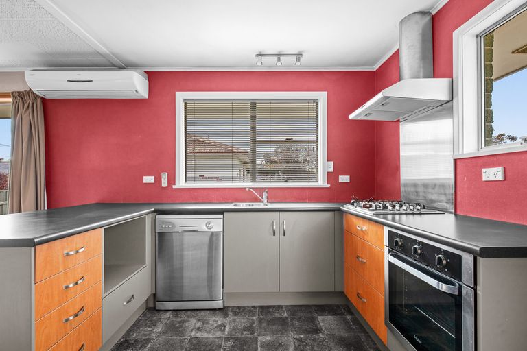 Photo of property in 9 Ashworth Street, Alexandra, 9320