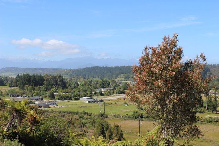 Photo of property in Blue Spur Road, Blue Spur, Hokitika, 7882