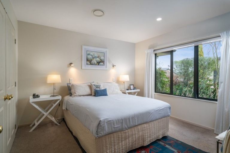 Photo of property in 1 Kips Way, Rangatira Park, Taupo, 3330