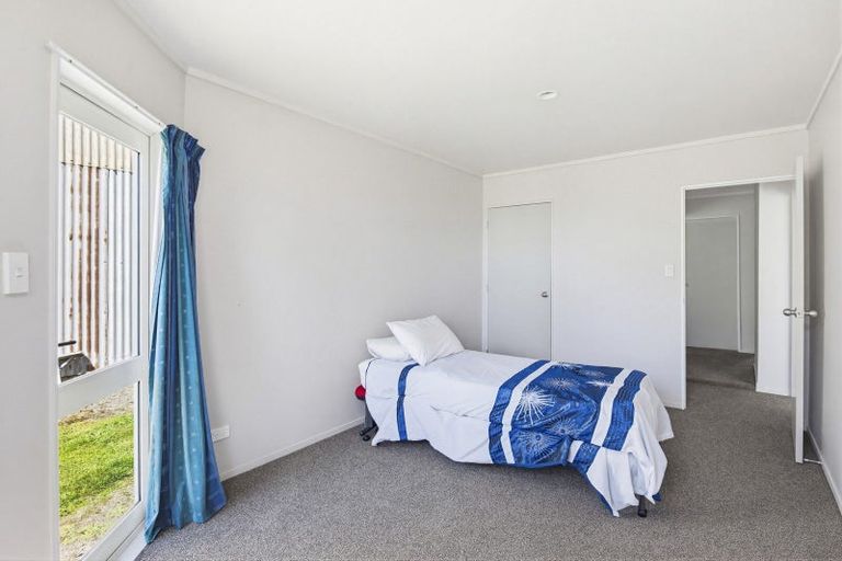 Photo of property in 63 South Manakau Road, Manakau, Otaki, 5583