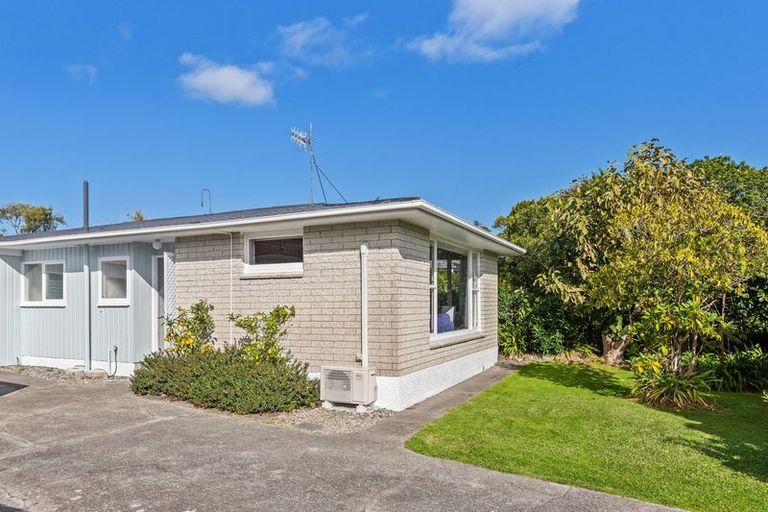 Photo of property in 3a Leybourne Avenue, Waikanae, 5036