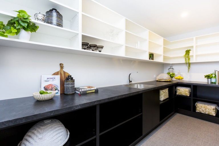 Photo of property in 60 Crest Road, Akatarawa, Upper Hutt, 5372