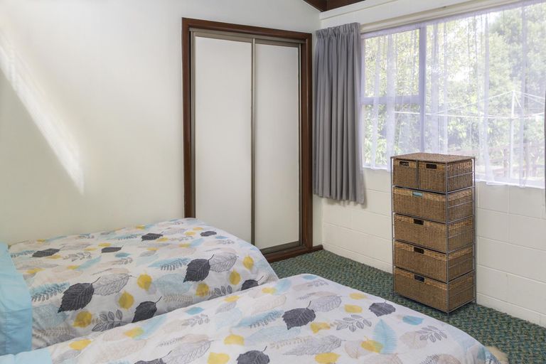 Photo of property in 73 Stuart Street, Holmes Hill, Oamaru, 9401