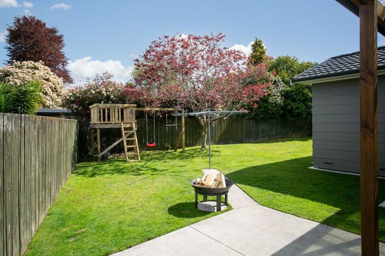 Photo of property in 39 Sheridan Crescent, Leamington, Cambridge, 3432