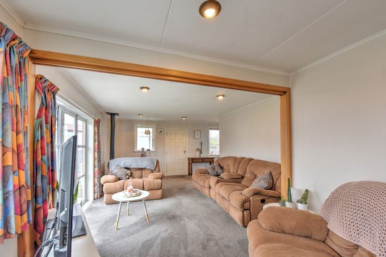 Photo of property in 4 Robertson Place, Gore, 9710