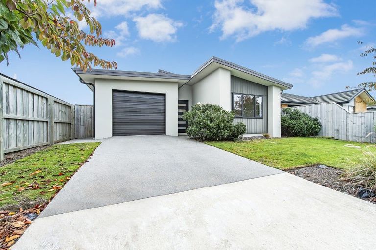 Photo of property in 27 Pakohe Street, Pegasus, 7612