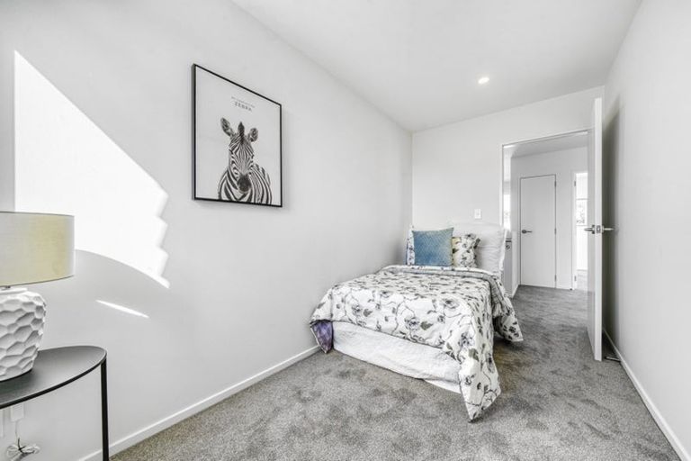 Photo of property in 2/38 Kervil Avenue, Te Atatu Peninsula, Auckland, 0610