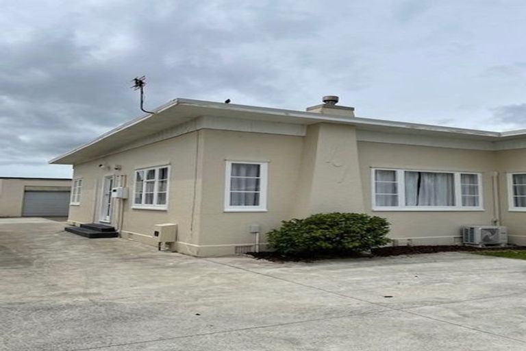 Photo of property in 19 Waione Street, Petone, Lower Hutt, 5012