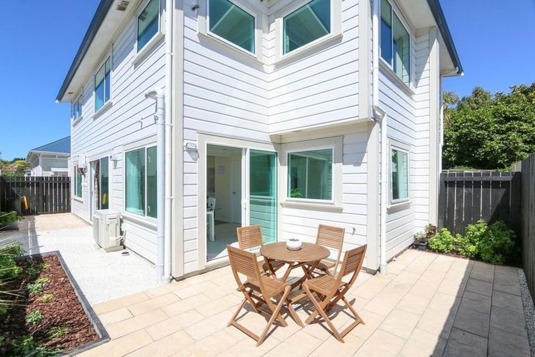 Photo of property in 10b Te Wharepouri Street, Berhampore, Wellington, 6023