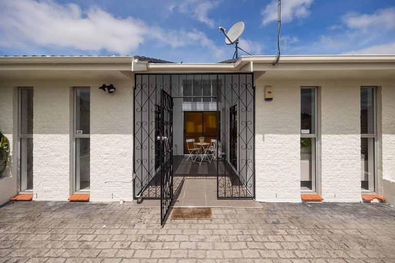 Photo of property in 3/3 Patterson Street, Sandringham, Auckland, 1041