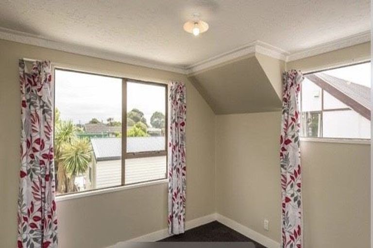 Photo of property in 2/29 Meon Street, Aranui, Christchurch, 8061