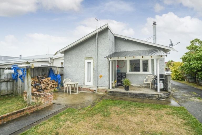 Photo of property in 9 Waldegrave Street, Palmerston North, 4410