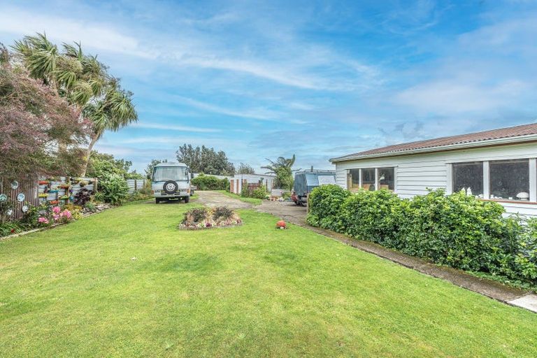 Photo of property in 1580 South Road, Manutahi, Patea, 4598