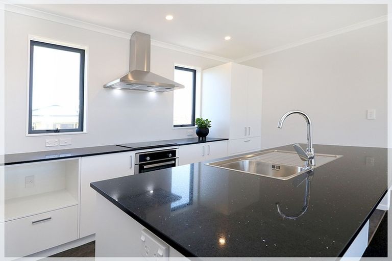 Photo of property in 1a Warren Street, Foxton Beach, 4815