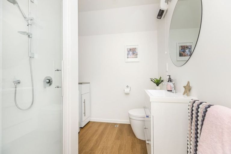 Photo of property in Pirie Street Townhouses, 8/35 Pirie Street, Mount Victoria, Wellington, 6011