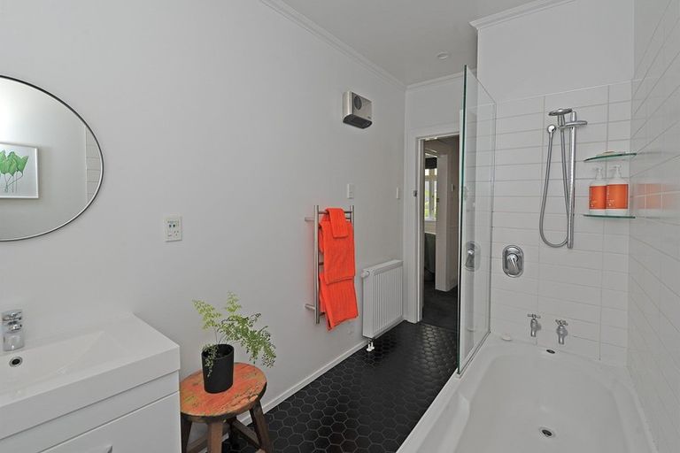 Photo of property in 21 Pretoria Avenue, Saint Clair, Dunedin, 9012