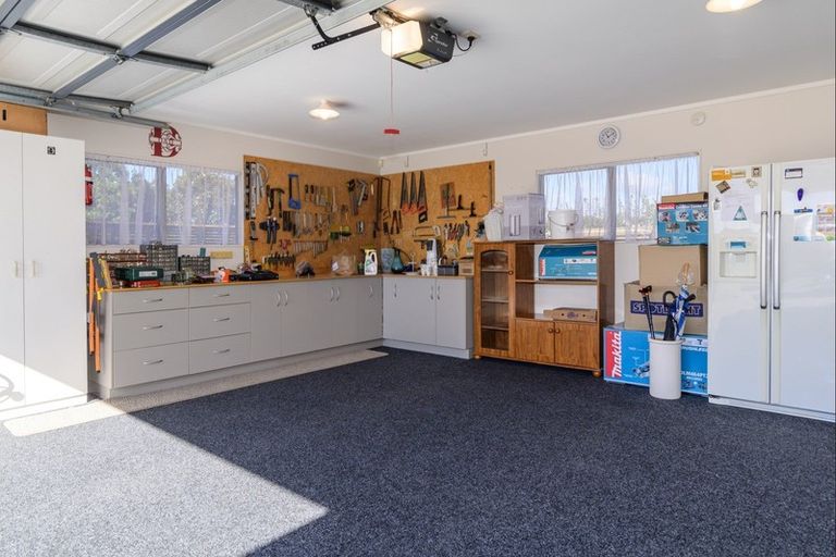 Photo of property in 9 Waterside Drive, Pyes Pa, Tauranga, 3112