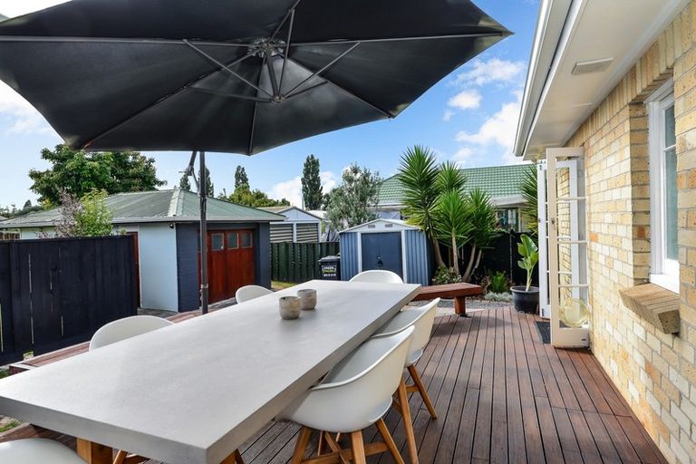 Photo of property in 20 Taylor Terrace, St Andrews, Hamilton, 3200