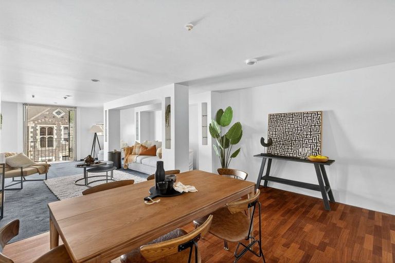 Photo of property in 294c Montreal Street, Christchurch Central, Christchurch, 8013