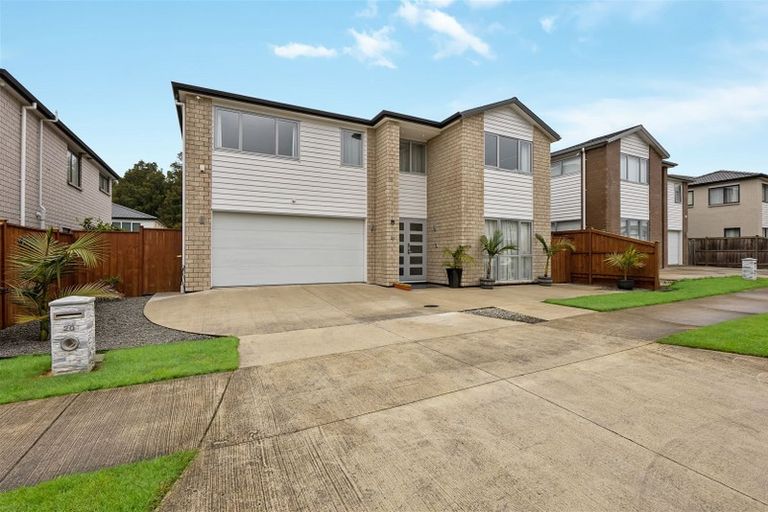 Photo of property in 20 Drumbuoy Drive, Flat Bush, Auckland, 2019