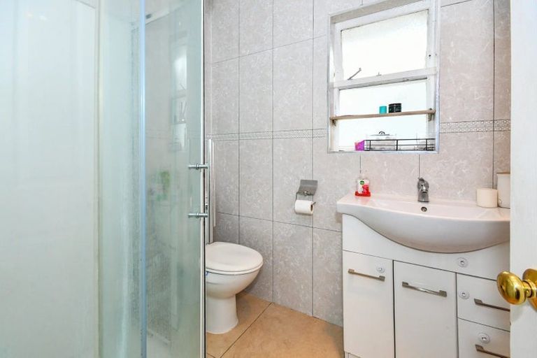 Photo of property in 94 Hills Road, Otara, Auckland, 2023