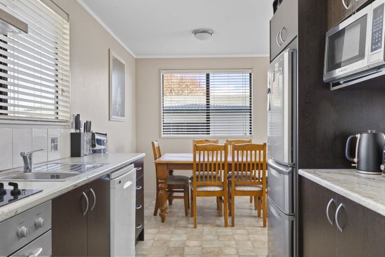 Photo of property in 71b Grace Crescent, Richmond Heights, Taupo, 3330