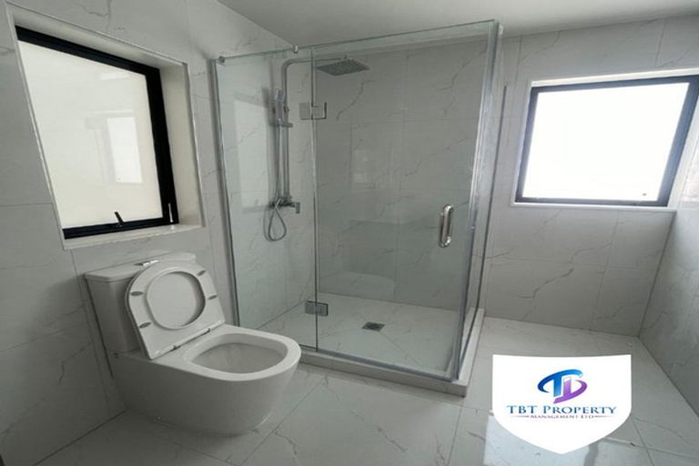 Photo of property in 4/50 Arimu Road, Papakura, 2110