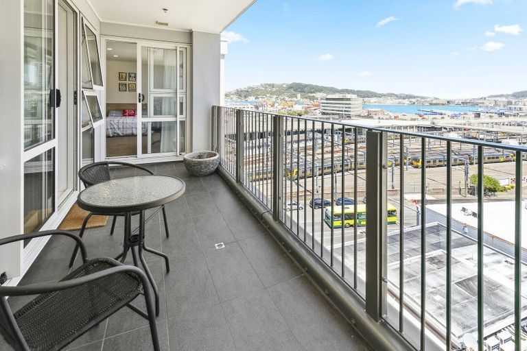 Photo of property in Stadium Garden Flats, 509/107 Thorndon Quay, Pipitea, Wellington, 6011